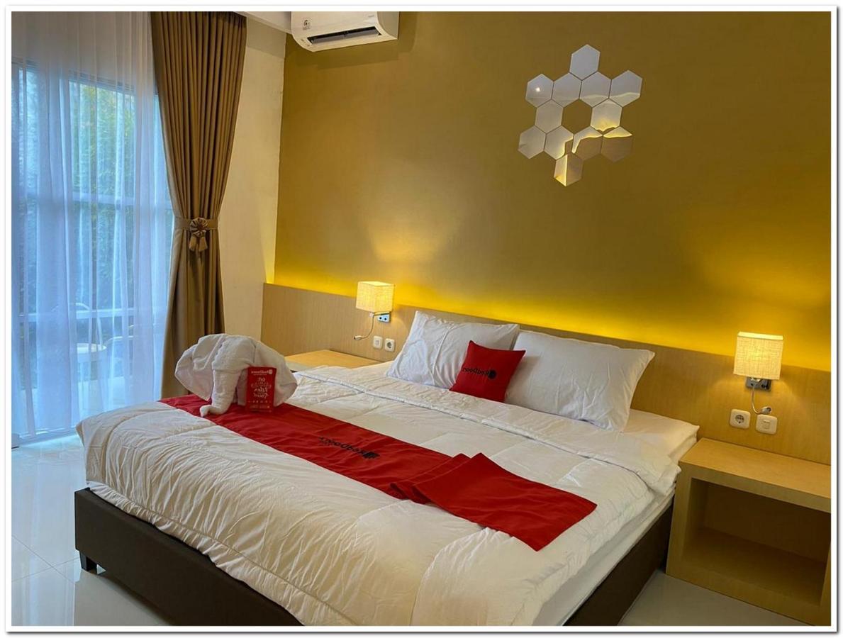 RedDoorz Plus Syariah near Museum Lampung Bandar Lampung Bagian luar foto